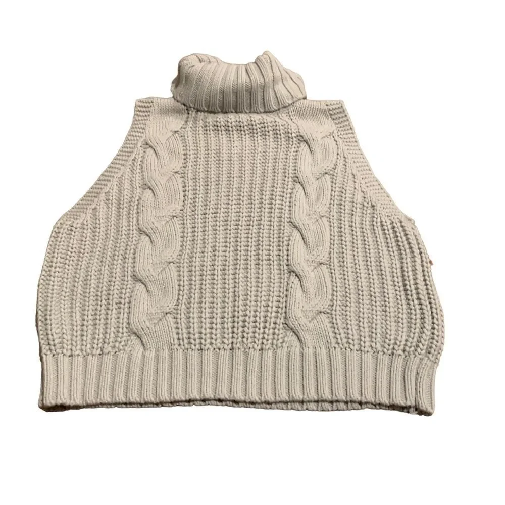 Kendall & Kylie Women’s Cableknit Sleeveless Turtleneck Sweater Small
